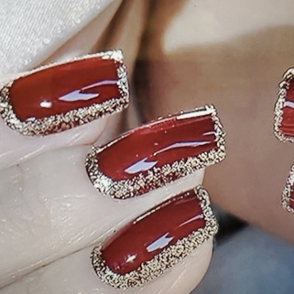 24 Pcs Press On Nails- Shiny False Nails - Picture 5 of 5